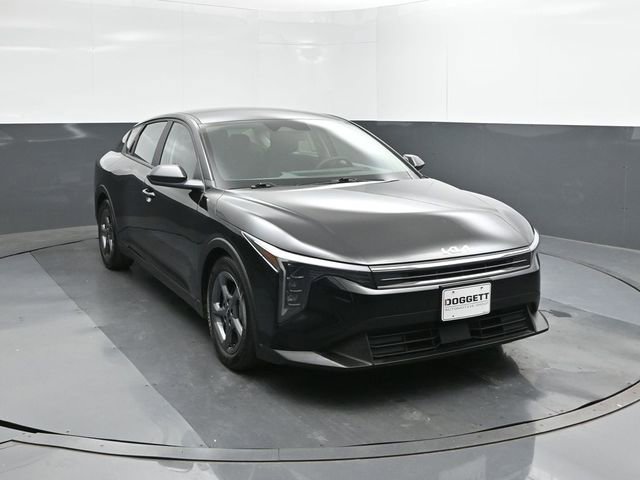 Used 2025 Kia K4 LXS image 17