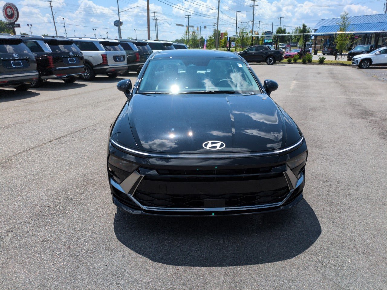New 2026 Hyundai Sonata SEL FWD image 2