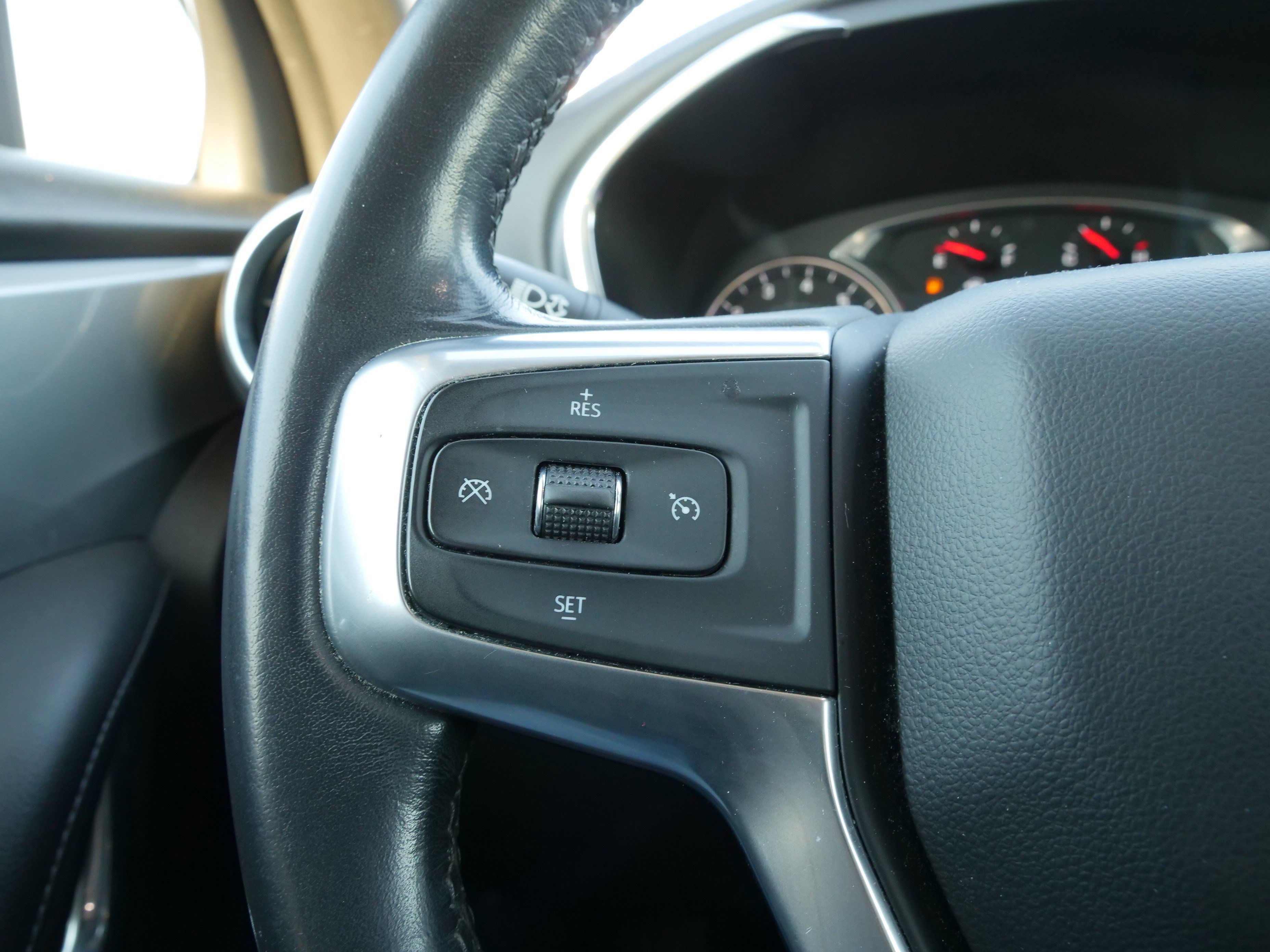 Used 2020 Chevrolet Blazer LT image 22