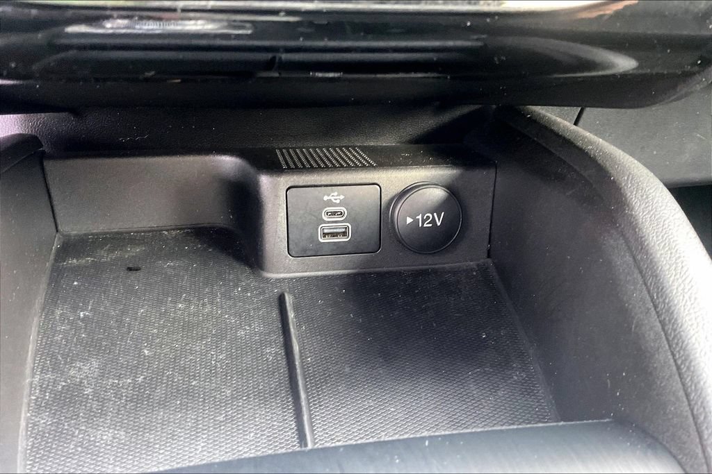 Certified 2025 Ford Escape Active w/ Tech Pack #1 FWD image 33