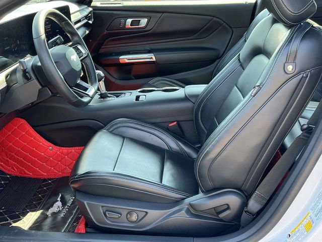Used 2024 Ford Mustang Premium image 13