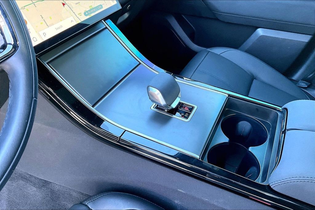 Certified 2024 Land Rover Range Rover Velar Dynamic SE image 16