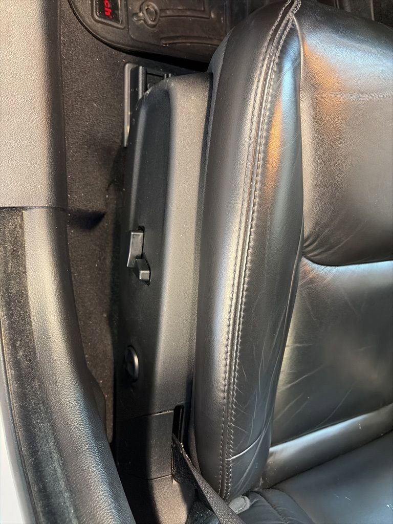 Used 2020 Chrysler 300 Touring L w/ Quick Order Package 2EF image 22