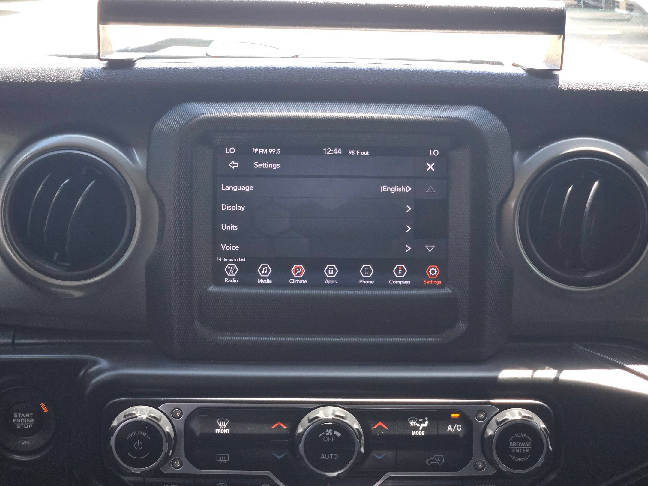 Used 2018 Jeep Wrangler Unlimited Sport S AWD/4WD image 16