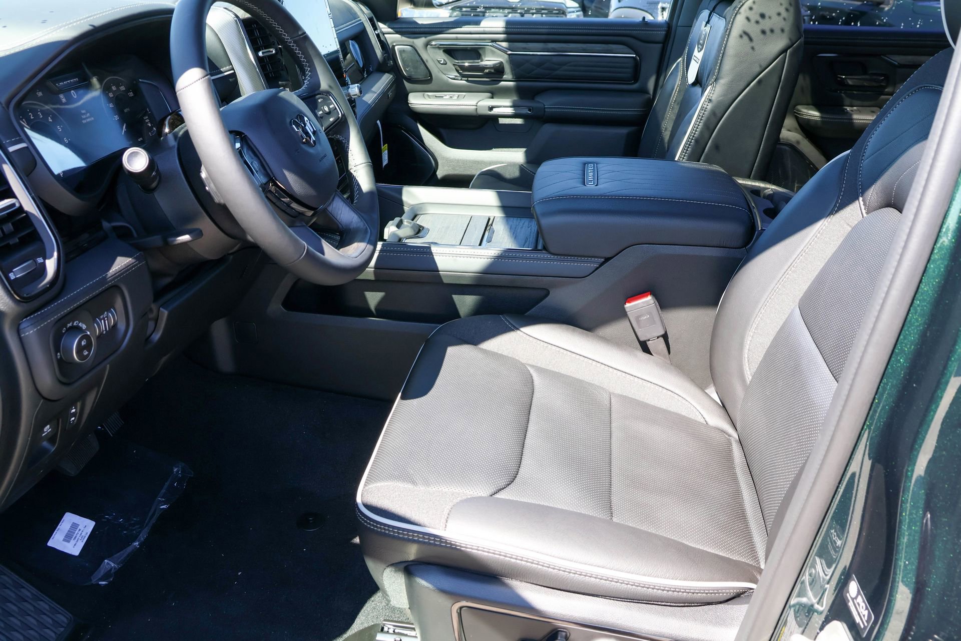 New 2026 RAM 1500 Limited AWD/4WD image 4