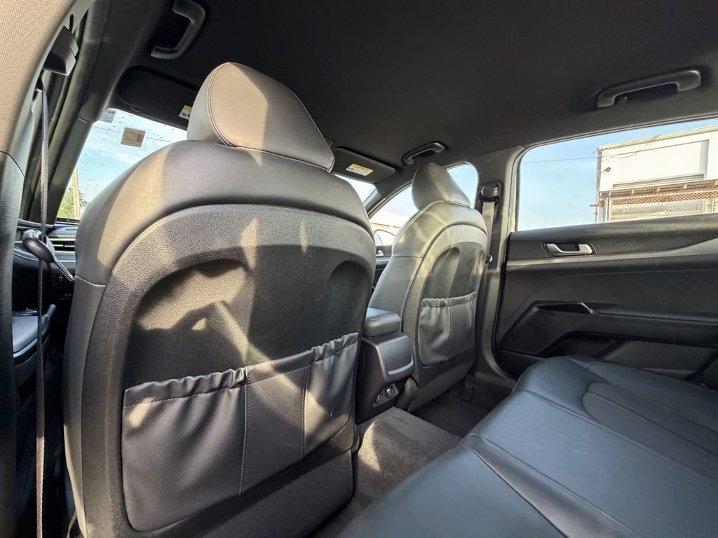 Used 2022 Kia K5 GT-Line AWD/4WD image 16