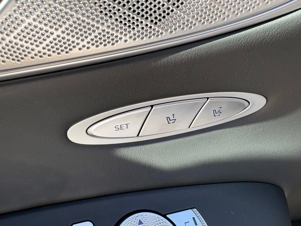 New 2026 Genesis GV70 2.5T Select image 12