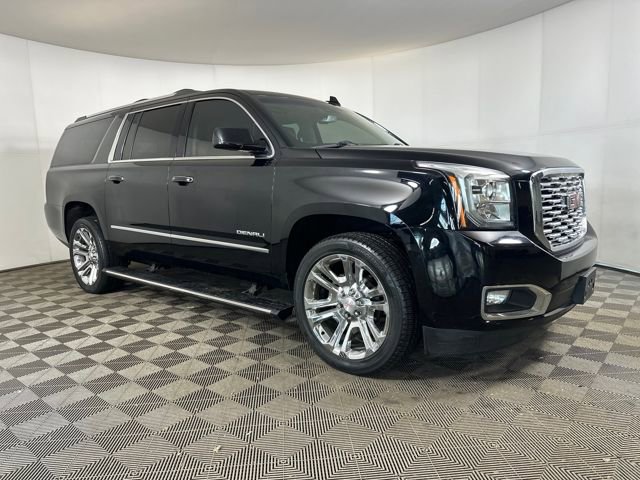 Used 2019 GMC Yukon XL Denali w/ Denali Ultimate Package AWD/4WD image 2
