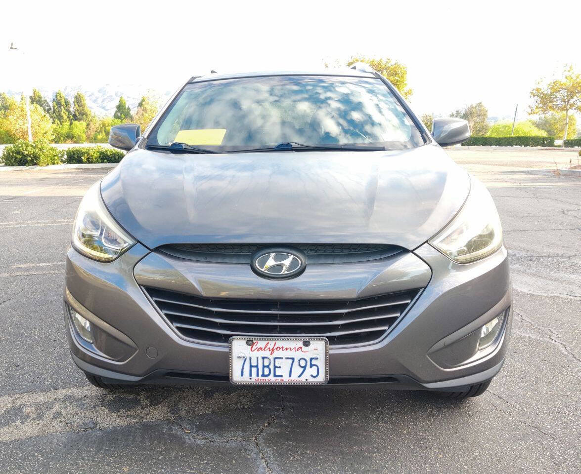 Used 2015 Hyundai Tucson SE image 2