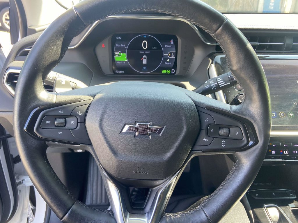Used 2023 Chevrolet Bolt EUV LT w/ Comfort Package FWD image 36