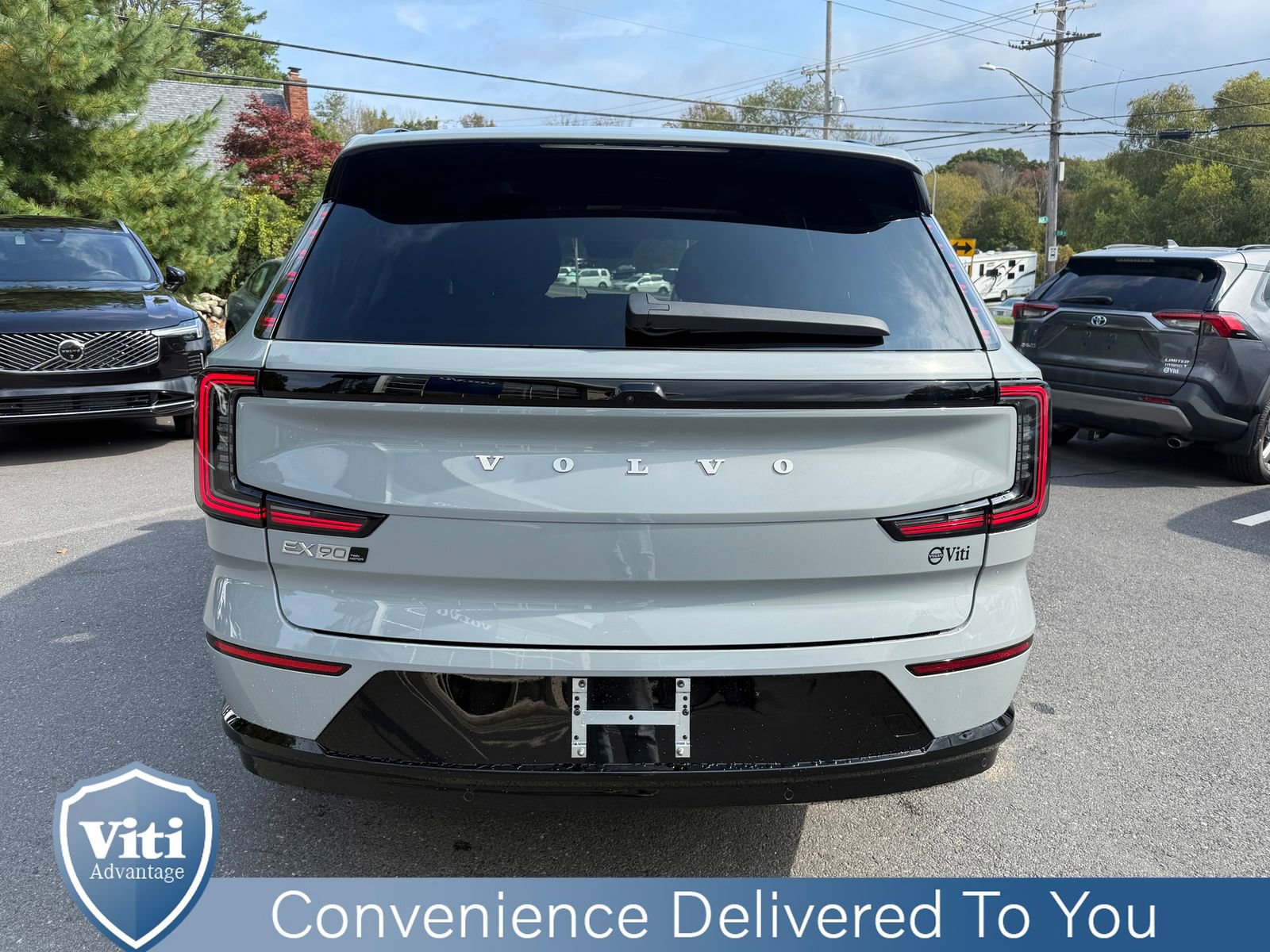 Used 2025 Volvo EX90 Ultra image 7