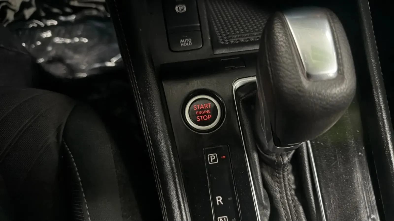 Used 2022 Nissan Kicks SV FWD image 15