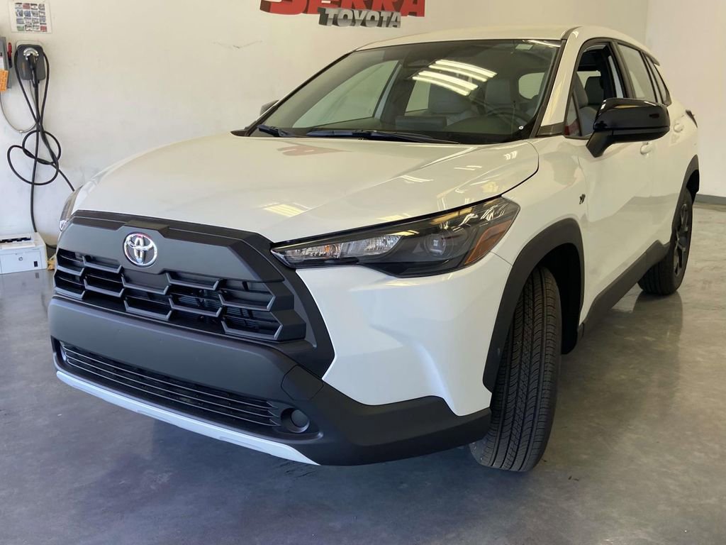 Used 2026 Toyota Corolla Cross L FWD image 7