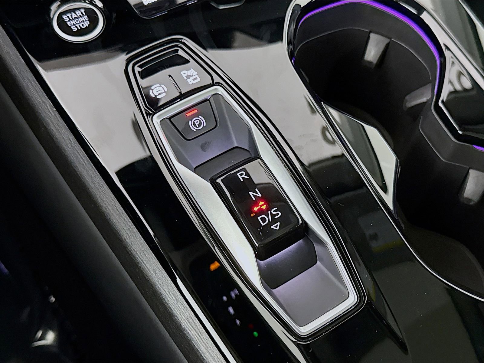 Certified 2025 Audi A5 2.0T Premium w/ Convenience Package image 16