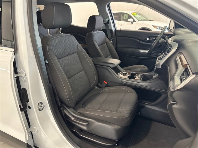 Certified 2023 GMC Acadia SLE image 35