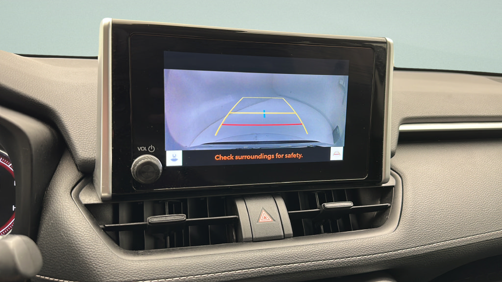 Used 2025 Toyota RAV4 LE AWD/4WD image 19