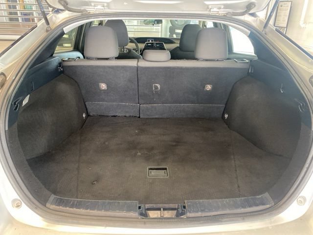 Used 2016 Toyota Prius Two FWD image 9