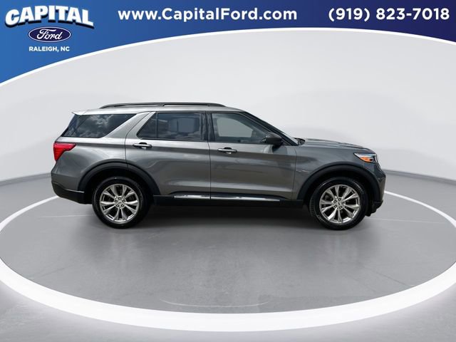 Used 2023 Ford Explorer XLT w/ Equipment Group 202A image 9