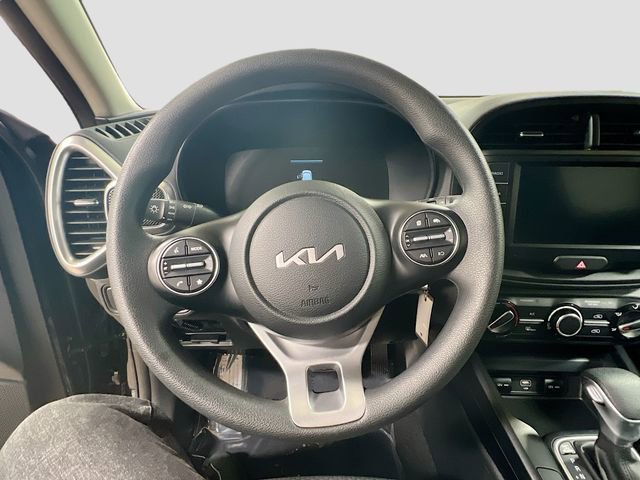 Certified 2025 Kia Soul LX image 11