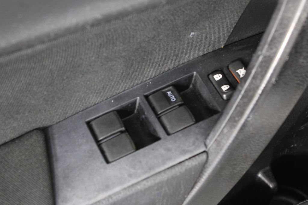 Used 2019 Toyota Corolla LE FWD image 22