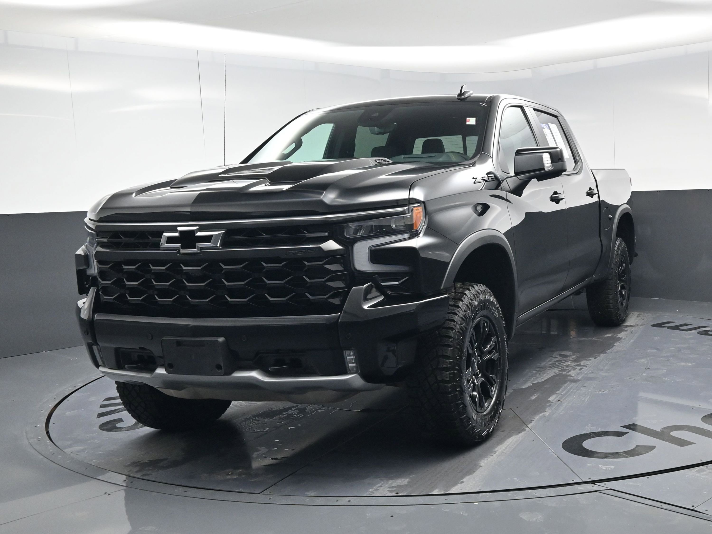 Certified 2025 Chevrolet Silverado 1500 ZR2 w/ Technology Package image 11