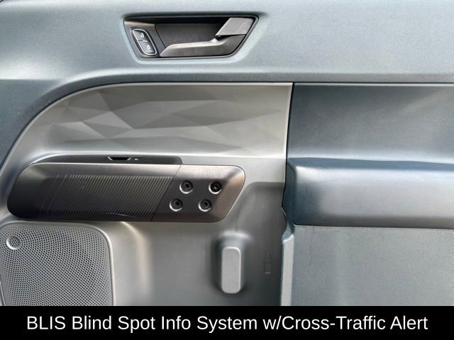 Used 2024 Ford Maverick Tremor w/ Tremor Off-Road Package image 24