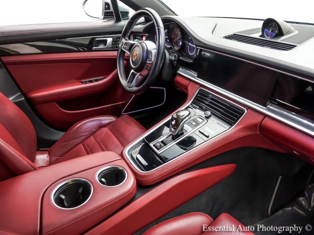 Used 2018 Porsche Panamera 4S image 23