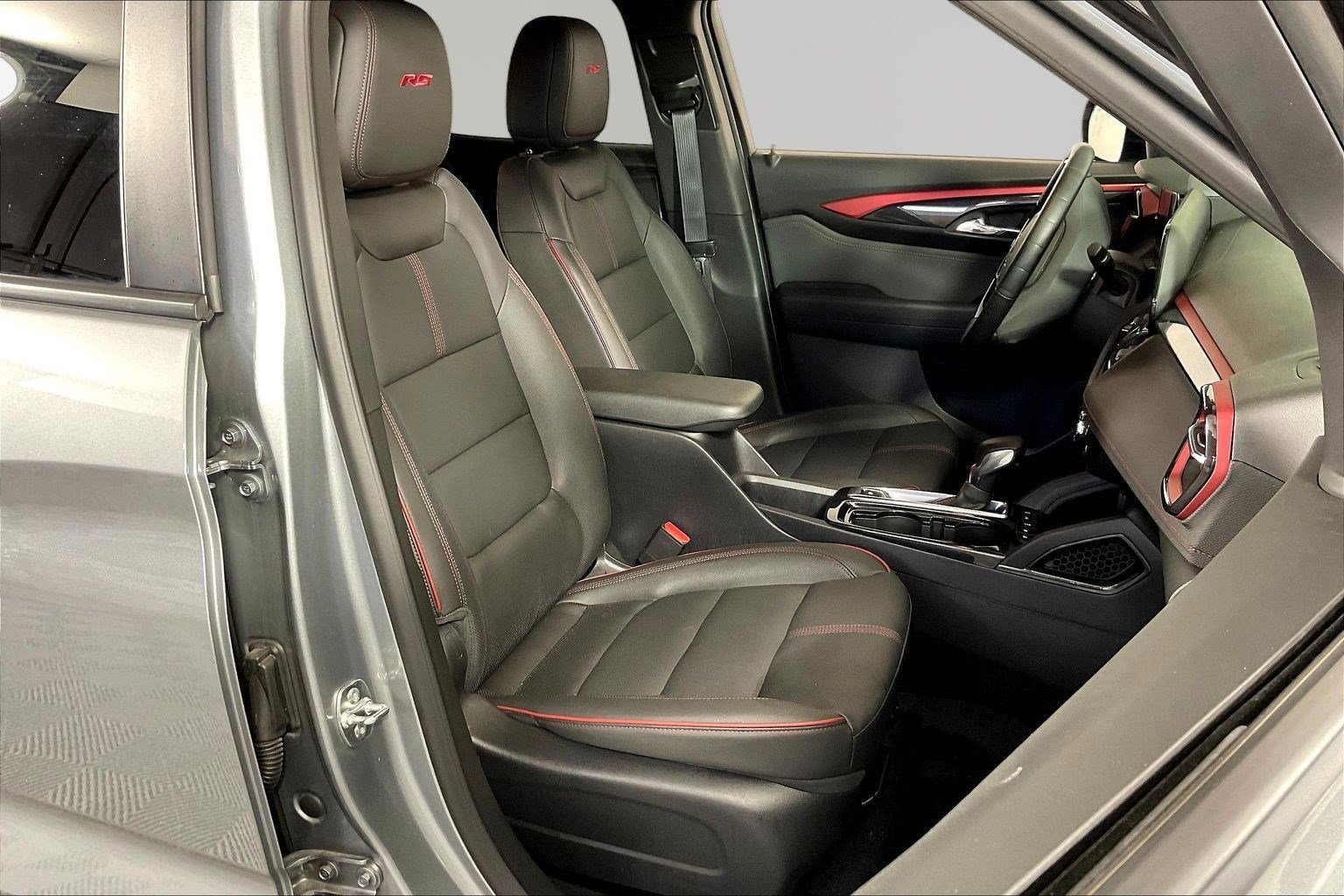 Used 2025 Chevrolet TrailBlazer RS w/ Driver Confidence Package FWD image 27