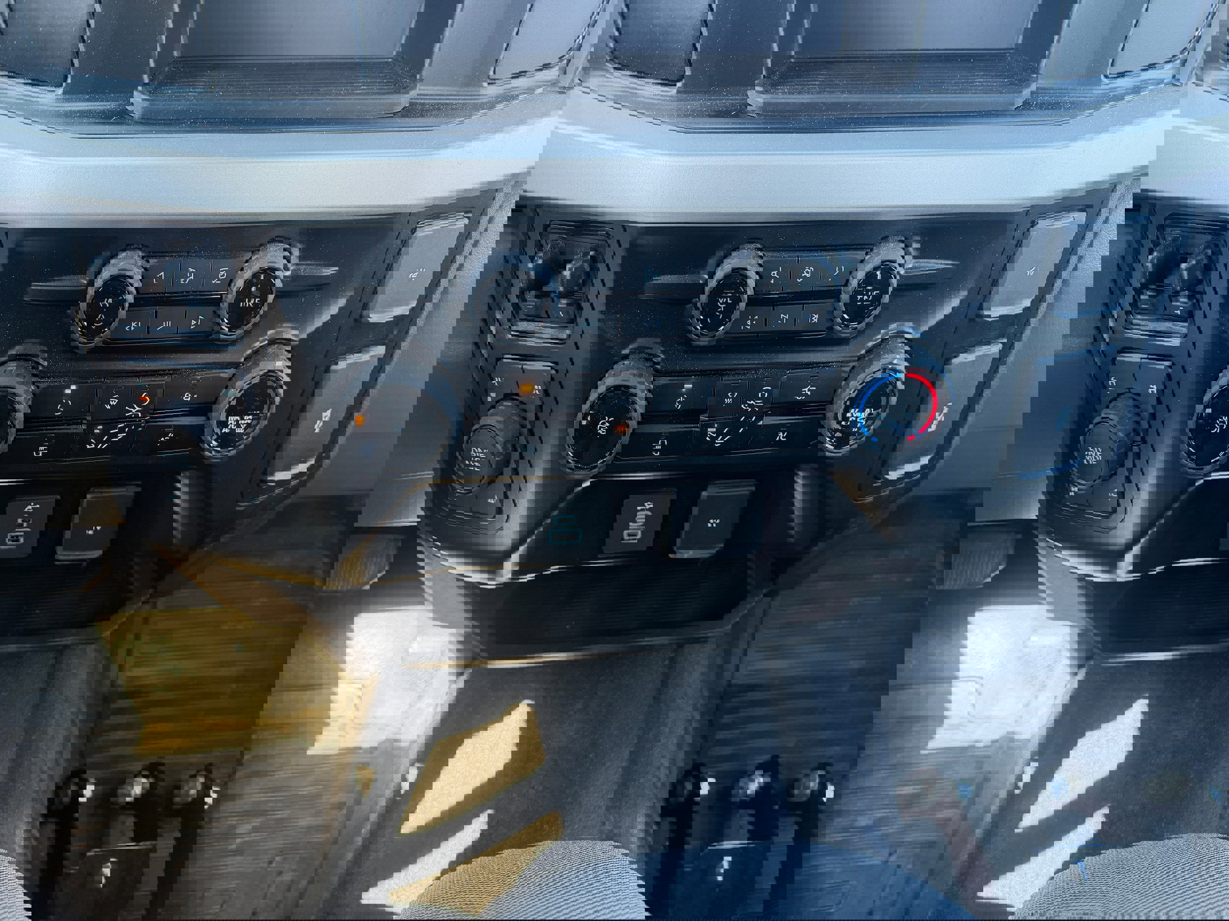 Used 2024 Ford F350 XL w/ Snow Plow Prep Package image 12