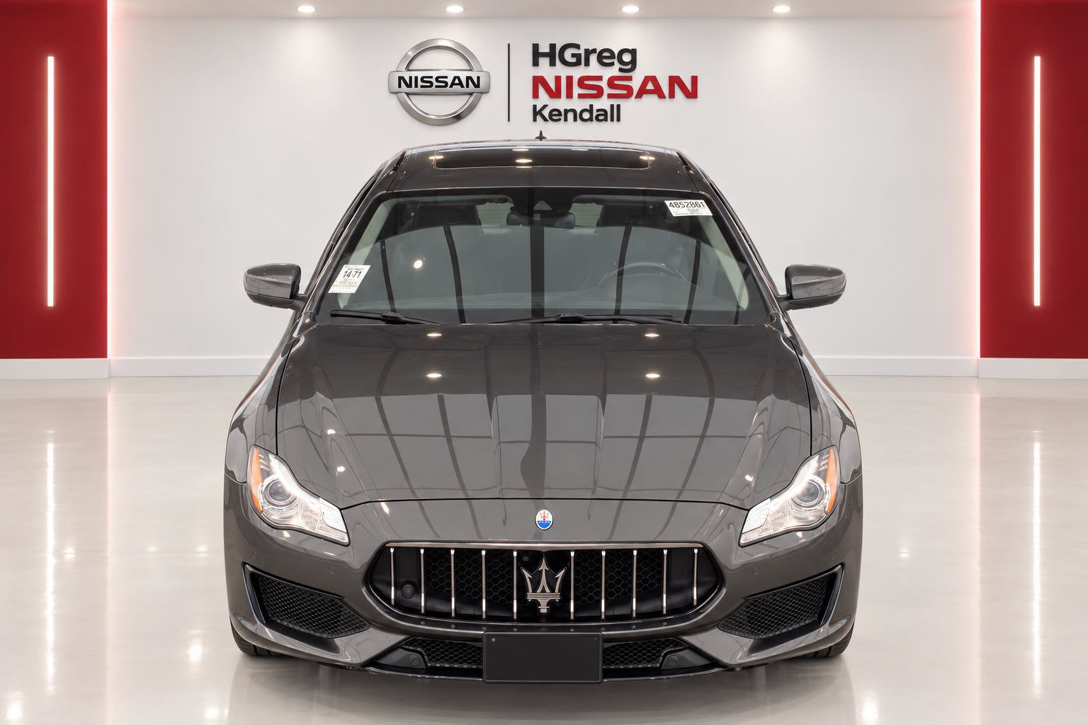 Used 2017 Maserati Quattroporte S GranSport Q4 AWD/4WD image 5