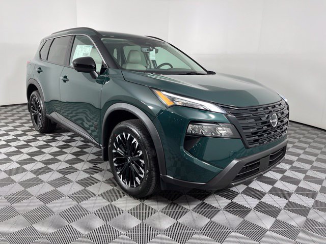 New 2026 Nissan Rogue Dark Armor FWD image 3