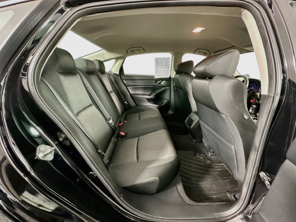 Used 2018 Honda Accord LX image 25