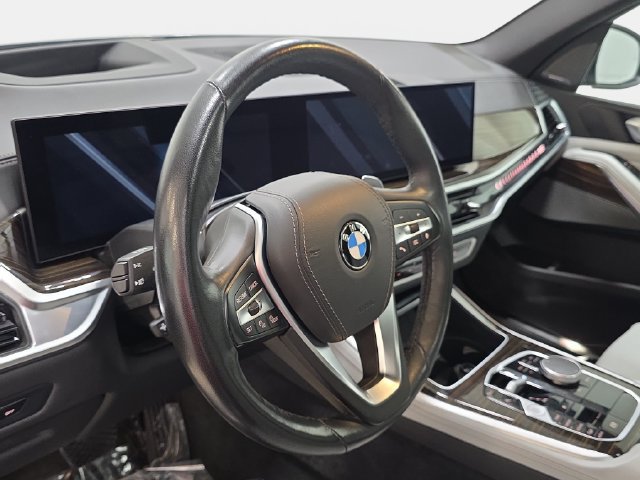 Certified 2025 BMW X5 xDrive40i w/ Climate Comfort Package AWD/4WD image 12