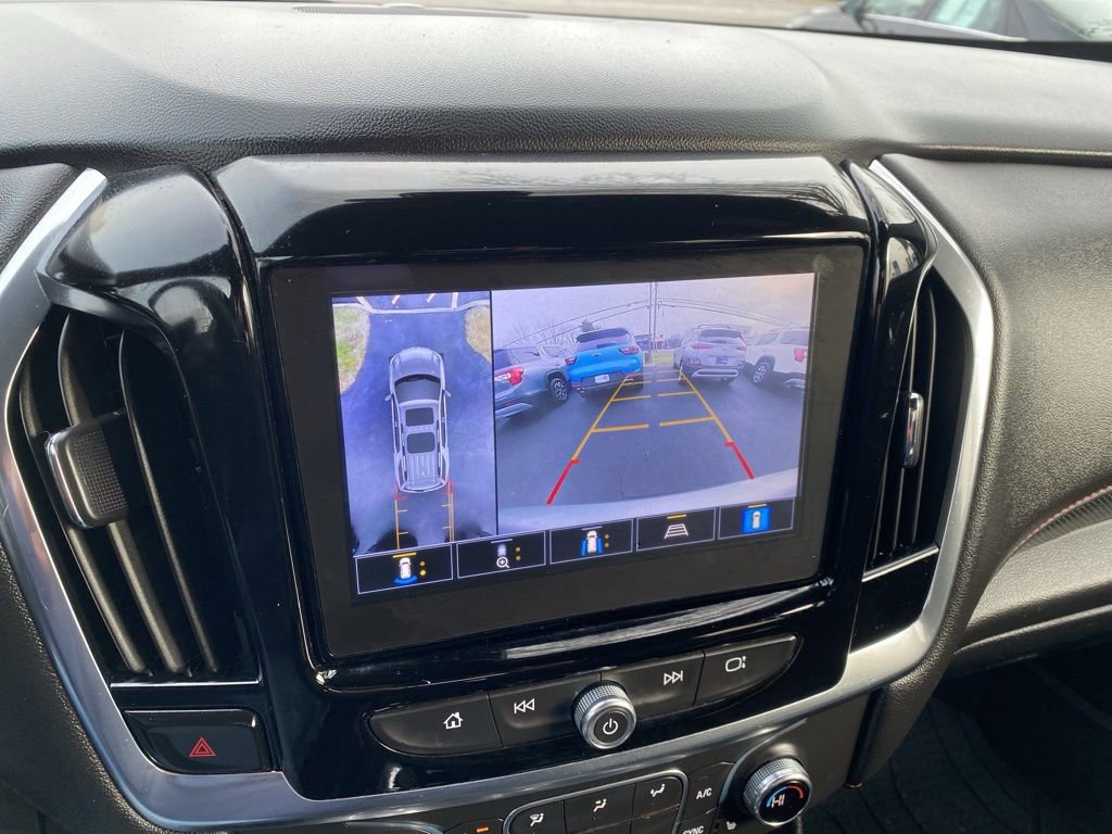 Used 2023 Chevrolet Traverse RS w/ LPO, Floor Liner Package image 10
