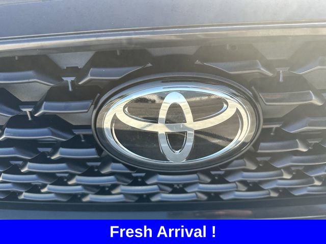Used 2024 Toyota Corolla Cross L image 10