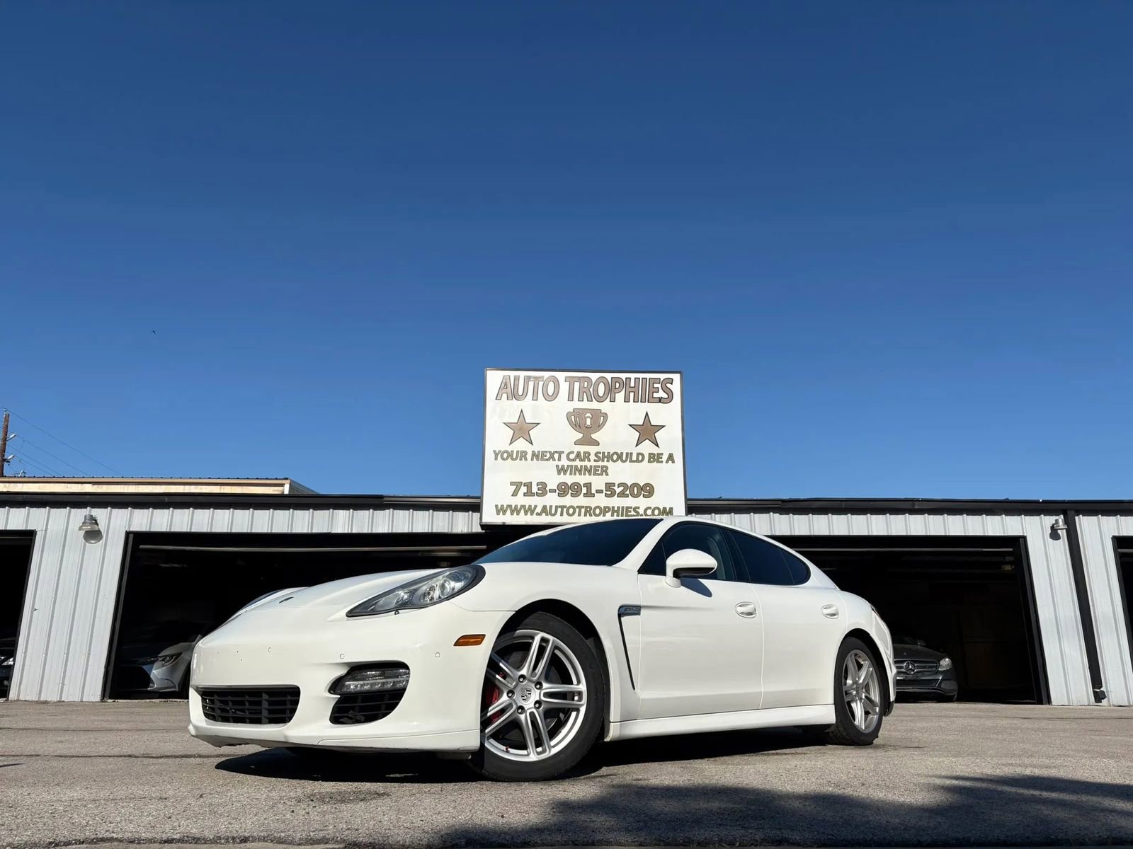 Used 2012 Porsche Panamera 4 image 30