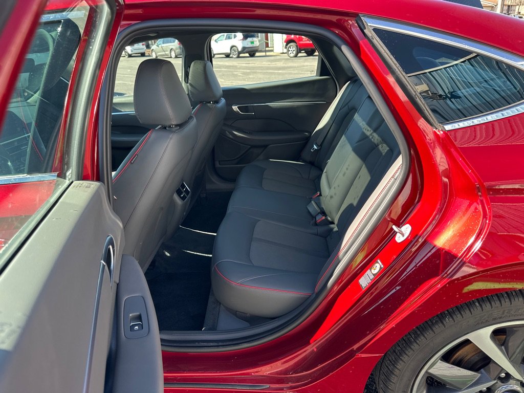Used 2023 Hyundai Sonata SEL Plus FWD image 19