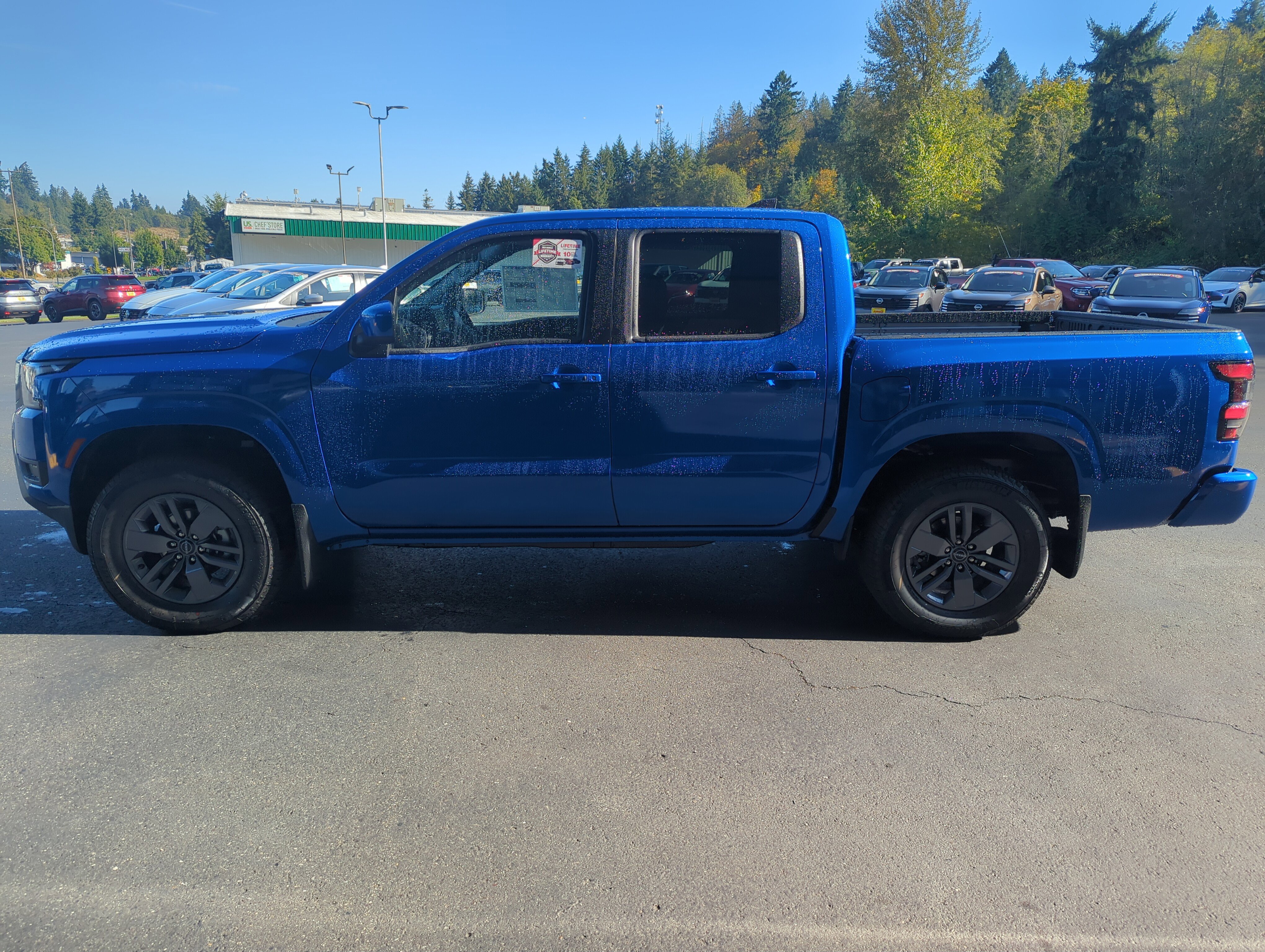 New 2026 Nissan Frontier SV w/ SV Convenience Package image 2