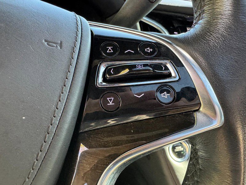 Used 2020 Cadillac Escalade Platinum image 19