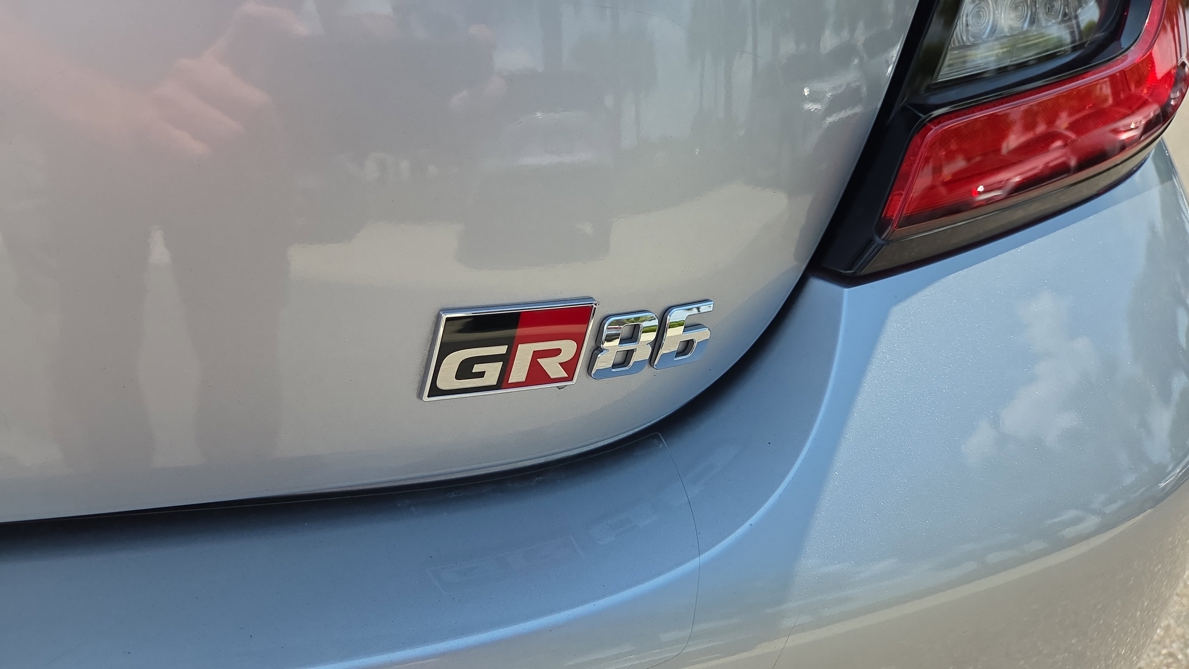 Used 2024 Toyota GR86 Premium RWD image 32