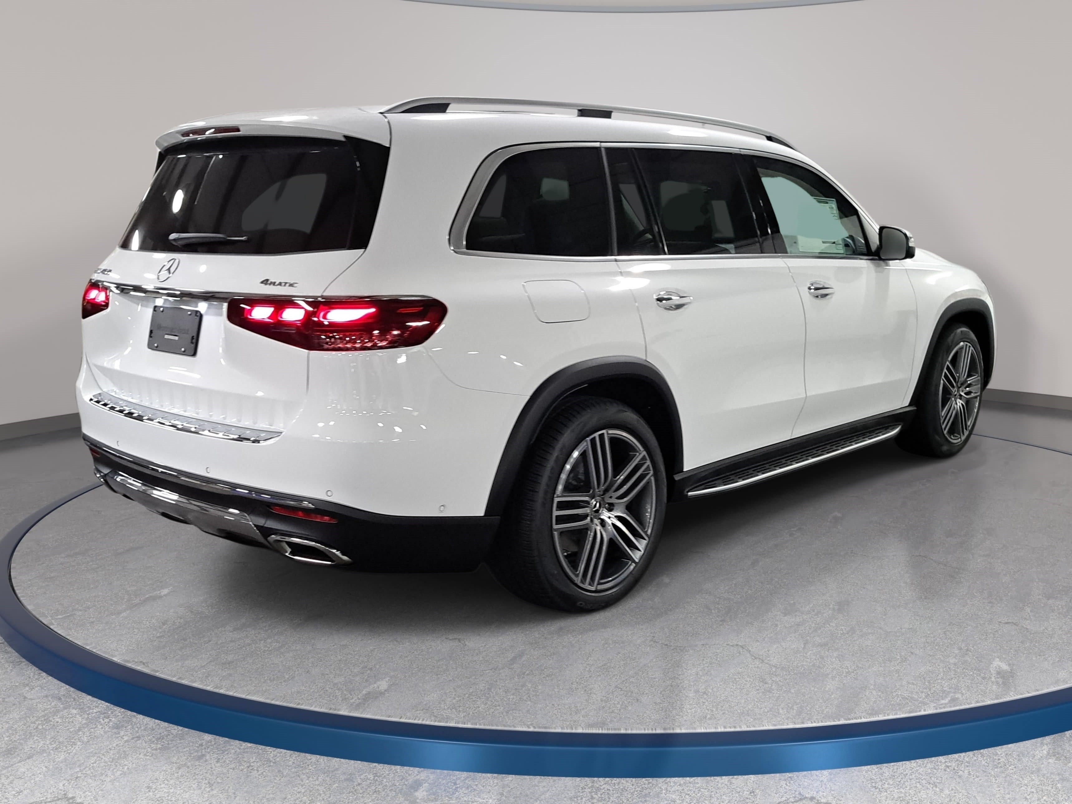 New 2026 Mercedes-Benz GLS 450 4MATIC image 5