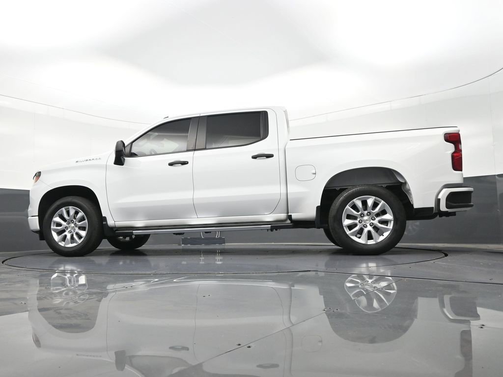 Used 2024 Chevrolet Silverado 1500 Custom RWD image 24