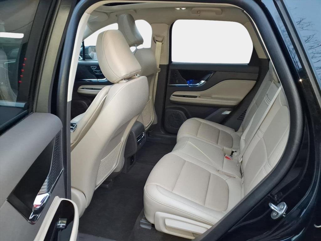 Used 2022 Lincoln Corsair Grand Touring image 10