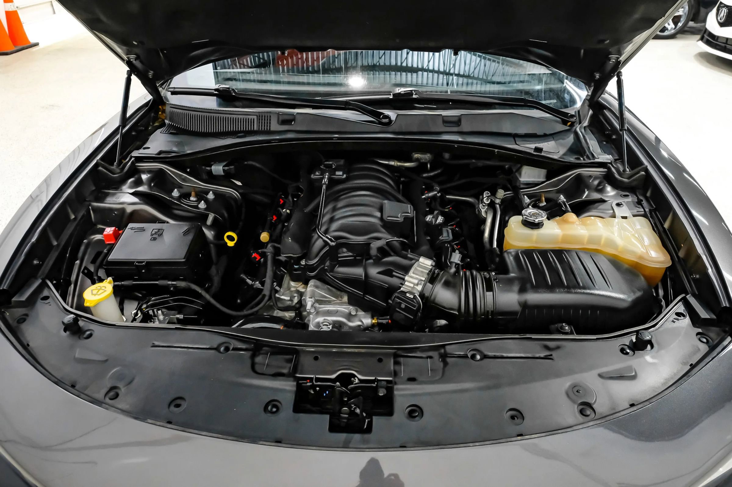 Used 2019 Dodge Charger Scat Pack w/ Dynamics Package RWD image 61