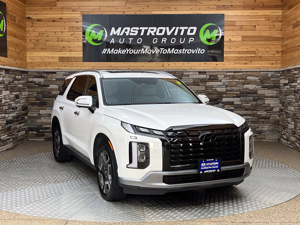 Used 2023 Hyundai Palisade SEL w/ Premium Package AWD/4WD image 2