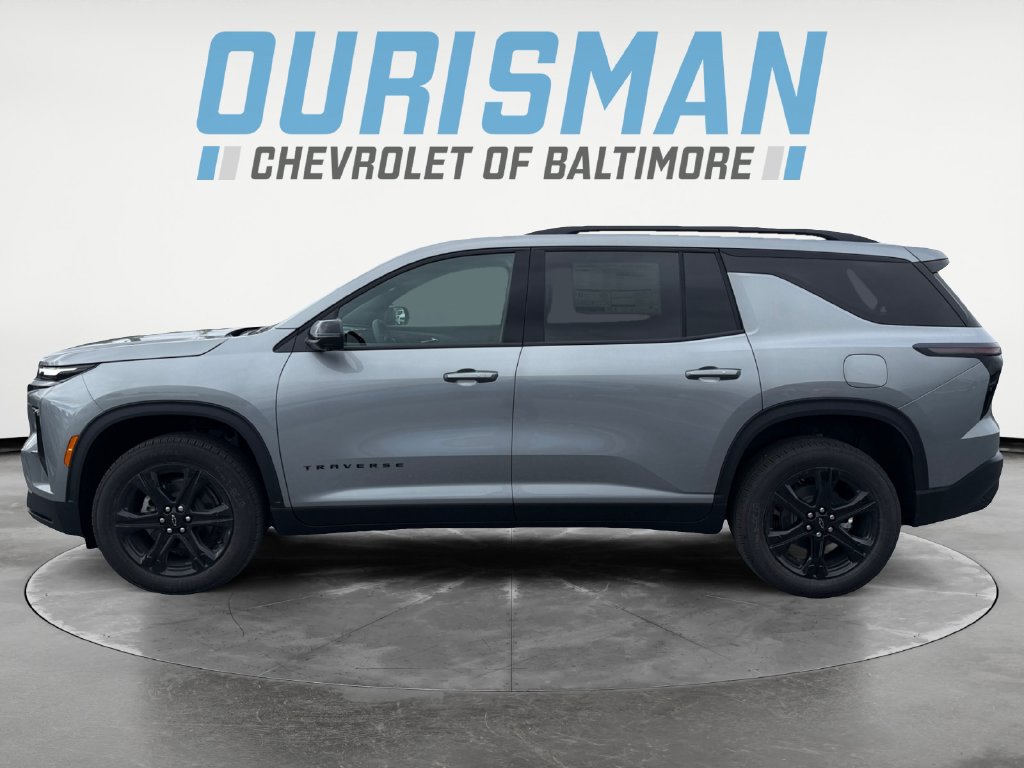 New 2027 Chevrolet Traverse LT w/ Midnight/Sport Edition FWD image 3