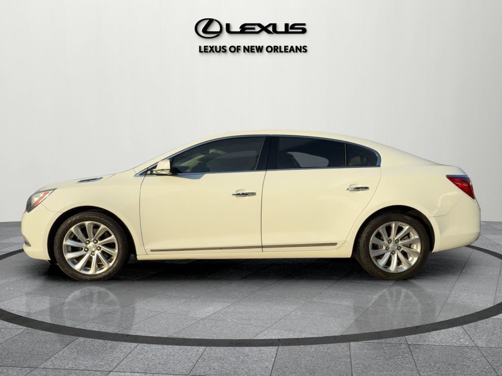 Used 2015 Buick LaCrosse Leather image 4