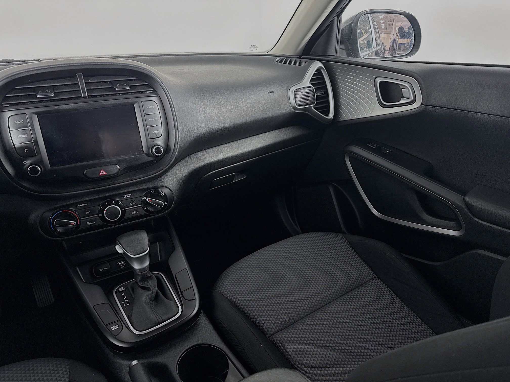 Used 2022 Kia Soul LX image 21