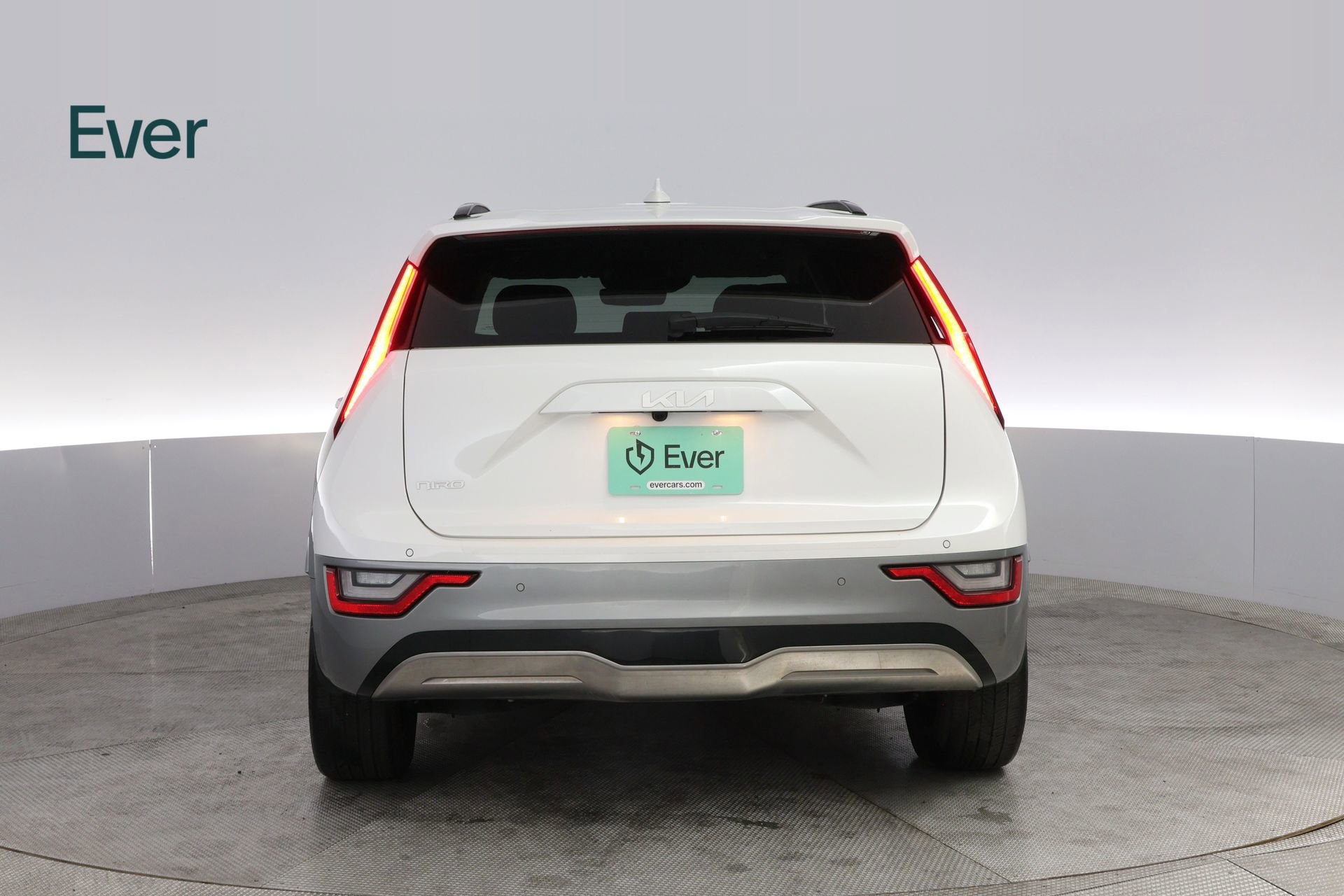 Used 2024 Kia Niro Wave w/ Wave Preserve Package image 15