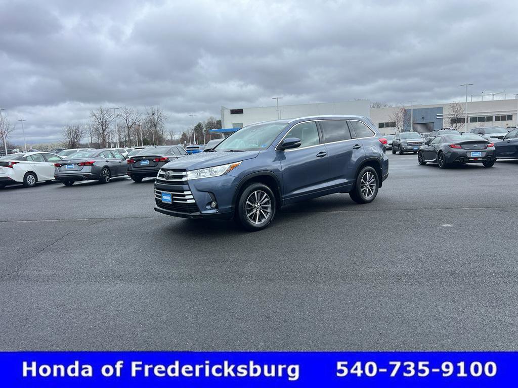 Used 2018 Toyota Highlander XLE image 4